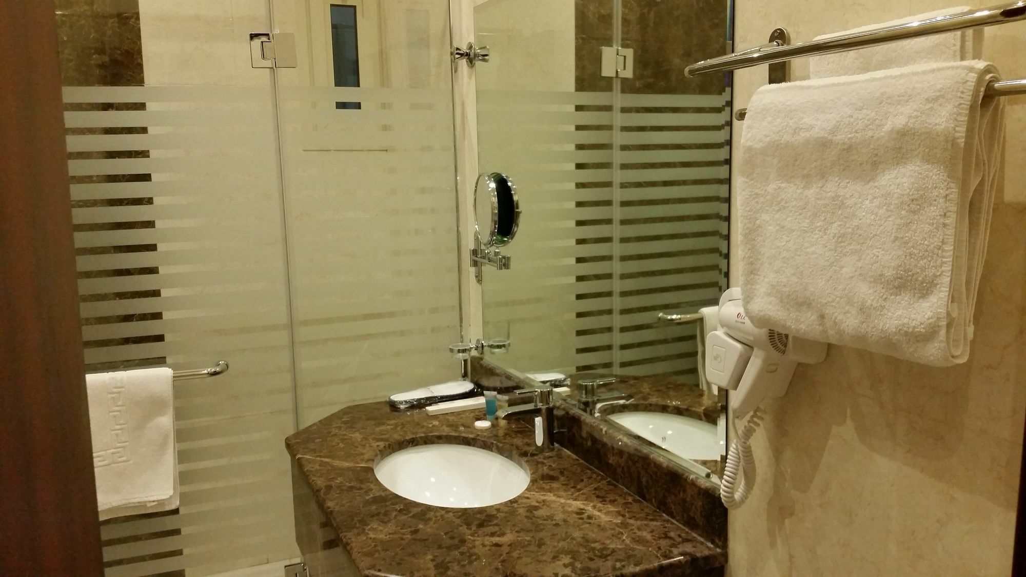Abat Suites Rijád Exteriér fotografie